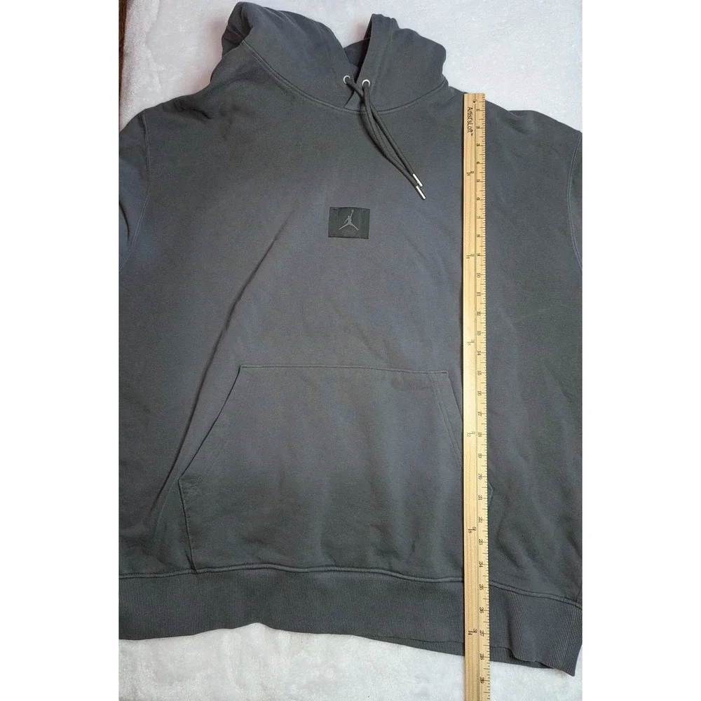 Jordan flight fleece